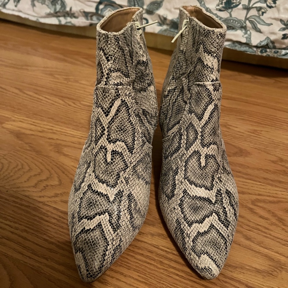 Express Booties